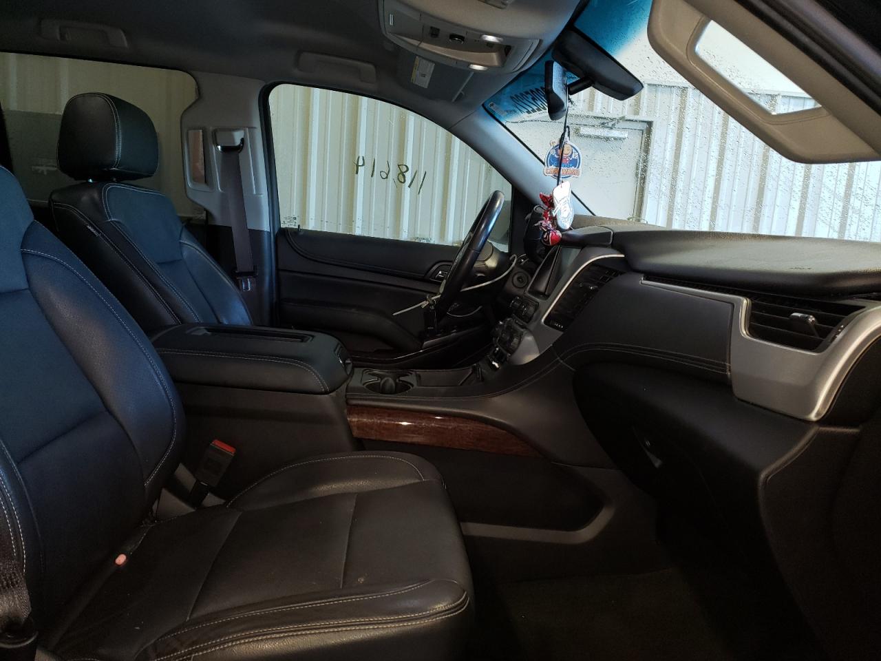 Photo 5 from auction – 2016 GMC YUKON SLE with VIN 1GKS1AKC9GR430526