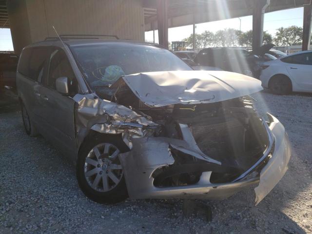 CHRYSLER TOWN & COU 2014 with VIN 2C4RC1BG0ER402628 - Photo from auction
