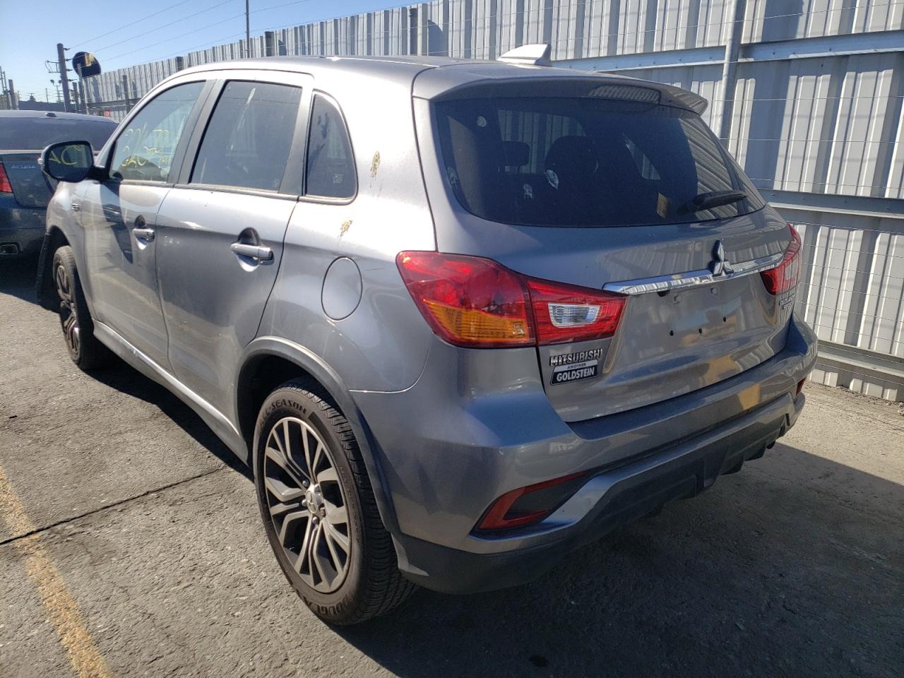 Photo 3 from auction – 2019 MITSUBISHI OUTLANDER with VIN JA4AP3AU5KU008328