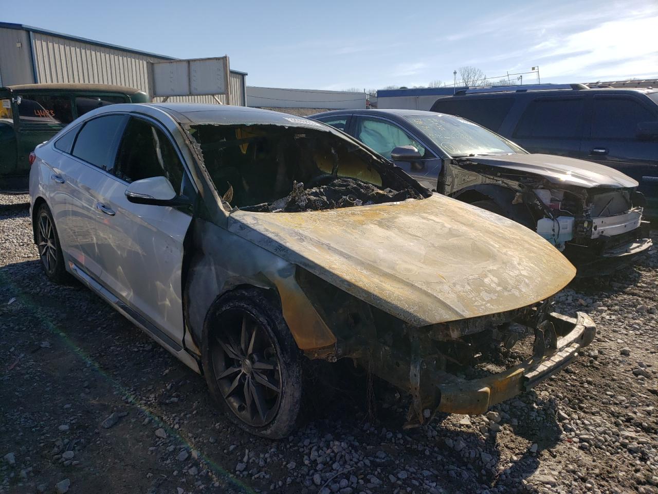 HYUNDAI SONATA SPO 2015 with VIN 5NPE34AB6FH081375 - Photo from auction