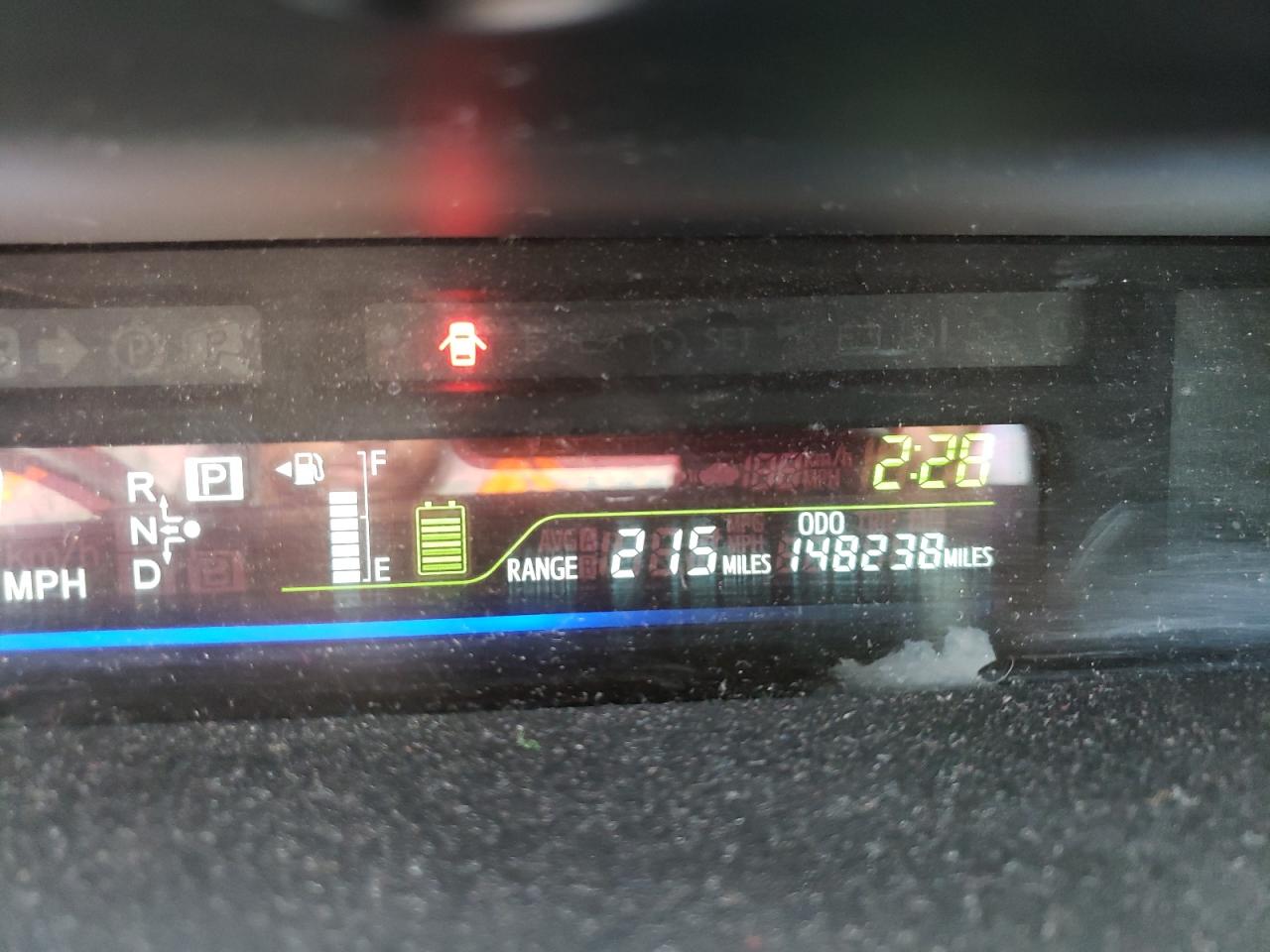 Photo 8 from auction – 2013 TOYOTA PRIUS V with VIN JTDZN3EU4D3210000