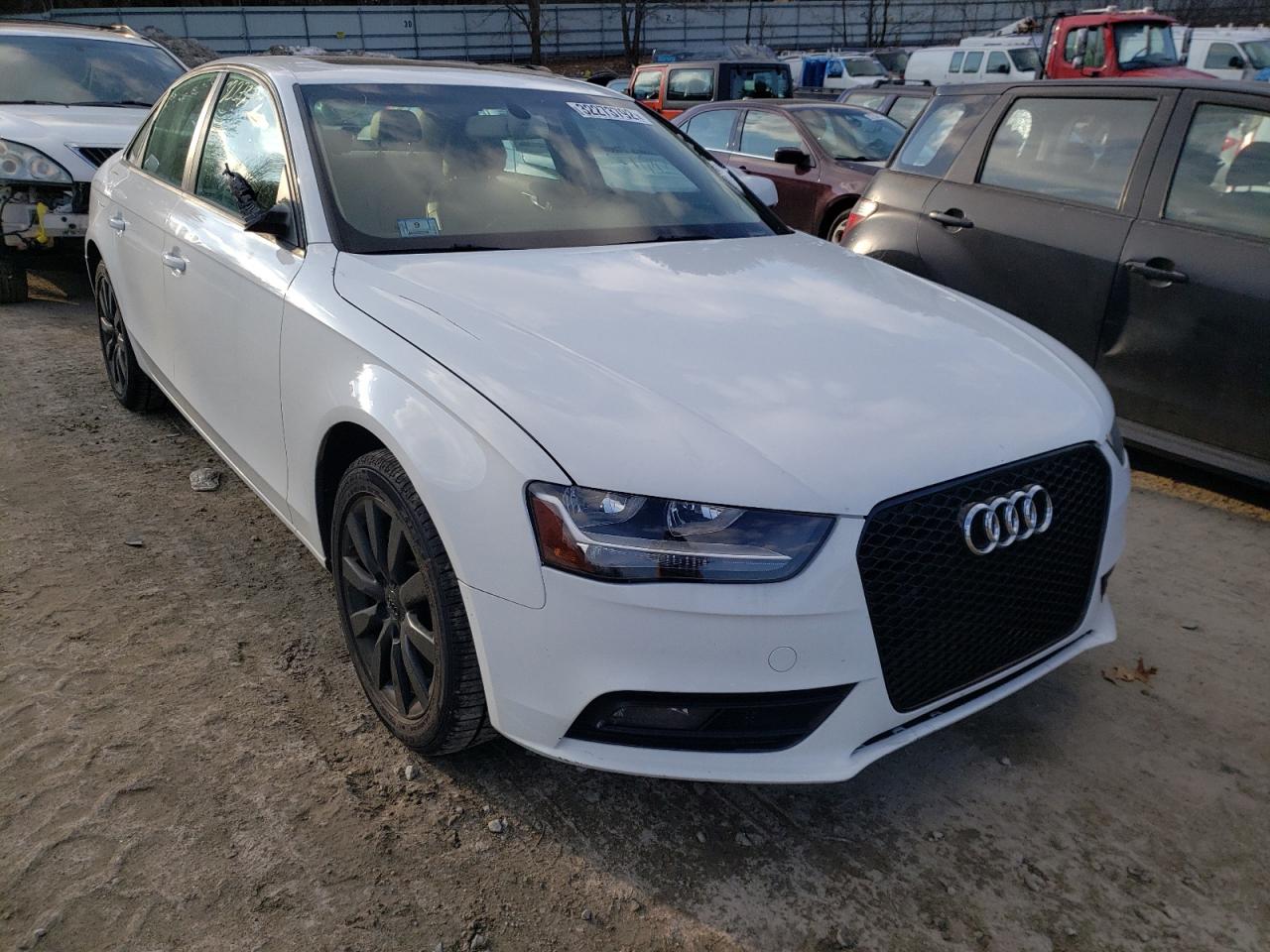 AUDI A4 PREMIUM 2013 مع رقم تعريف المركبة WAUBFAFL6DN032150 - صورة من المزاد