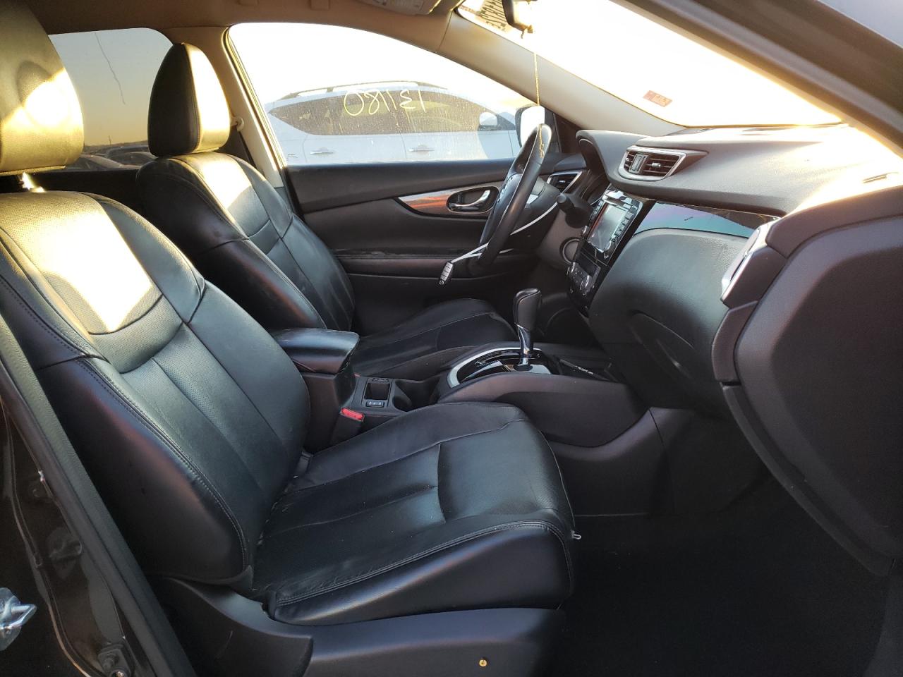 Photo 5 from auction – 2014 NISSAN ROGUE S with VIN 5N1AT2MT0EC766565