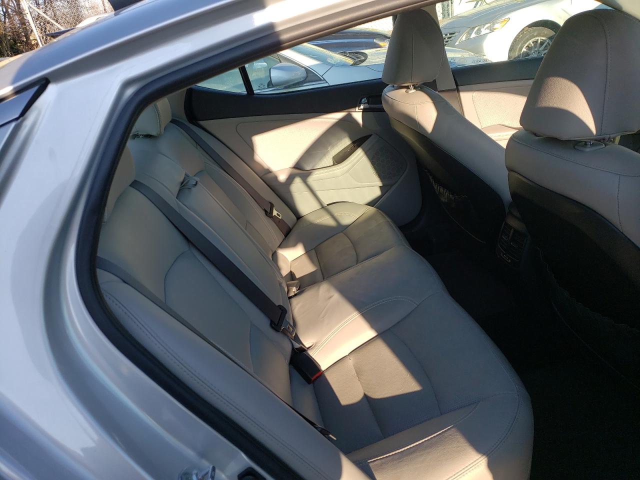 Photo 6 from auction – 2012 KIA OPTIMA EX with VIN 5XXGN4A75CG023408