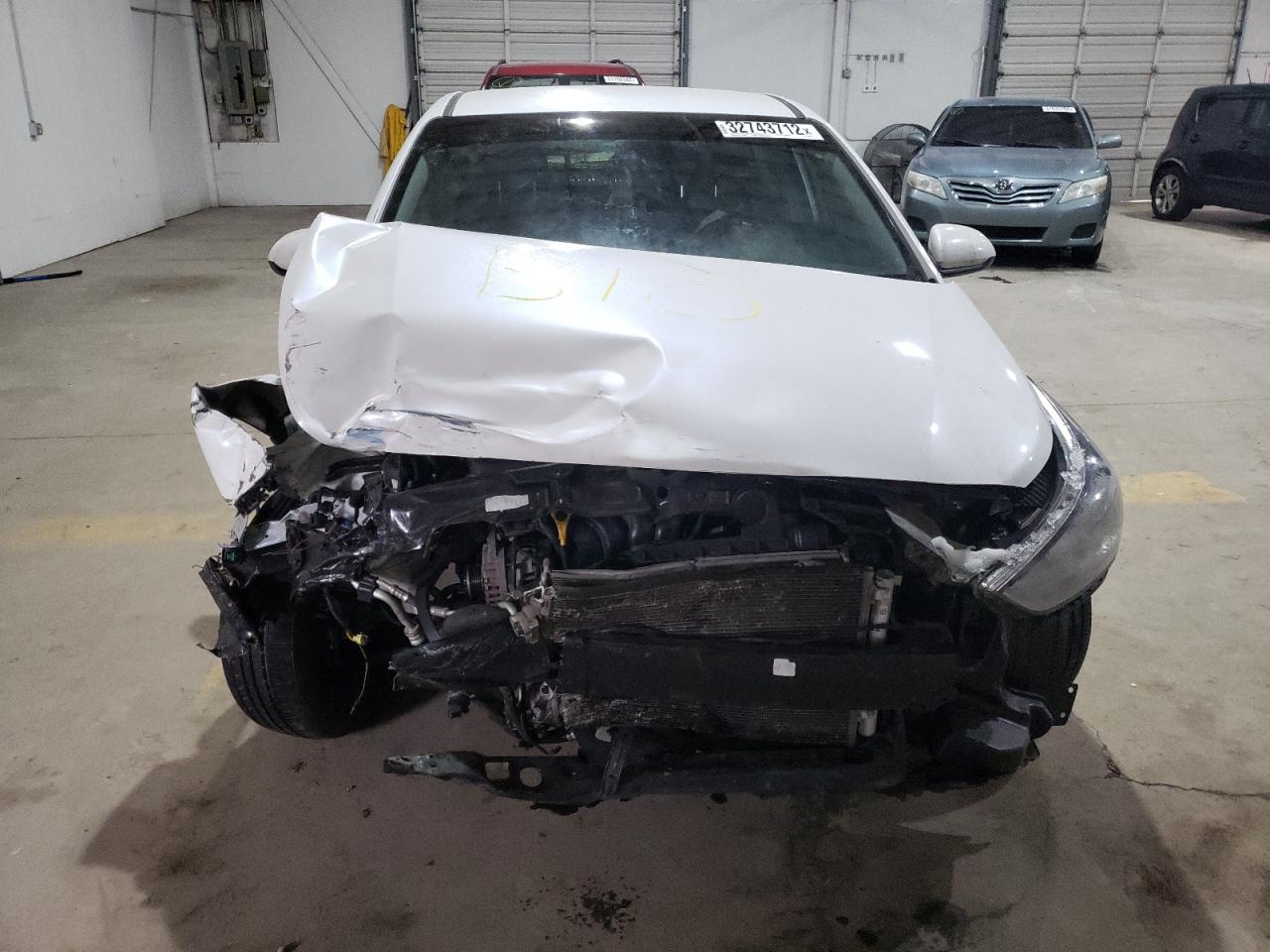 Photo 9 from auction – 2019 HYUNDAI ACCENT SE with VIN 3KPC24A37KE072718