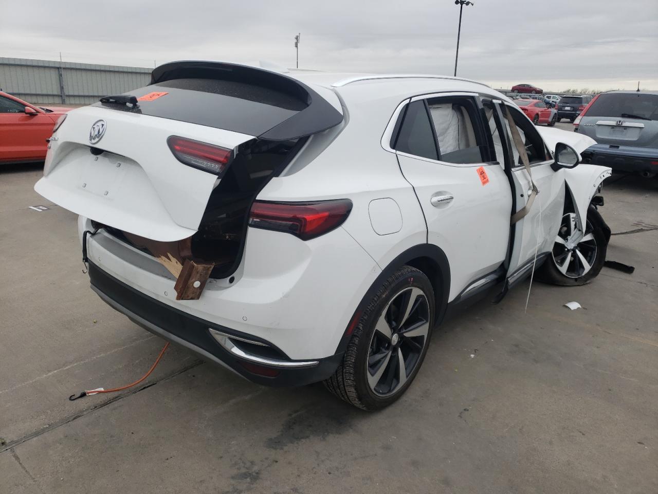 Photo 4 from auction – 2021 BUICK ENVISION E with VIN LRBFZNR43MD163841