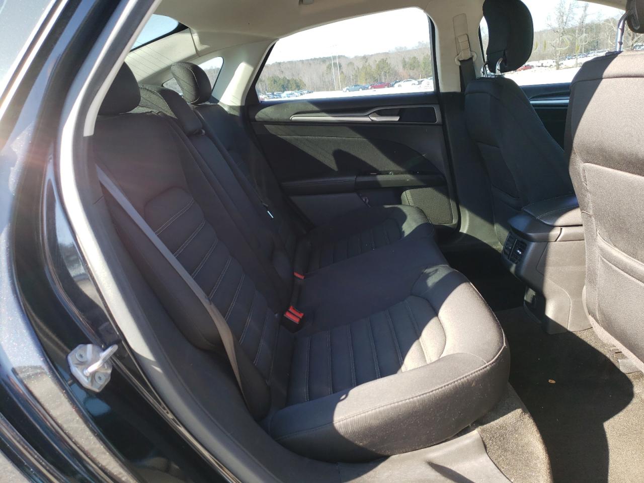 Photo 6 from auction – 2015 FORD FUSION SE with VIN 3FA6P0H78FR126239
