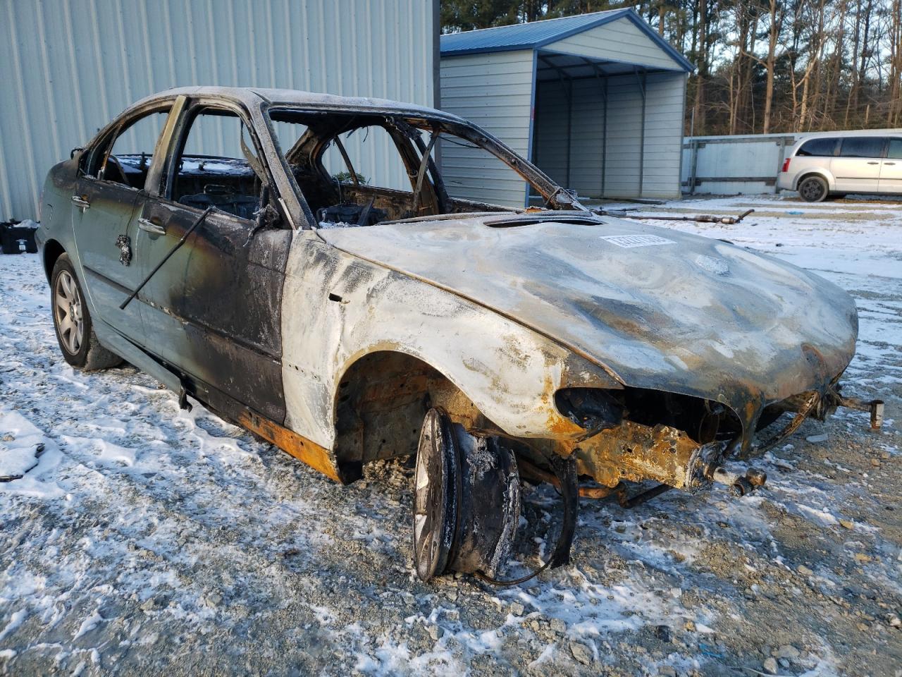 BMW 325 I 2002 with VIN WBAEV33452KL69920 - Photo from auction