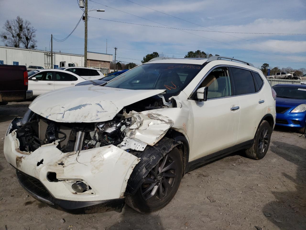 Photo 2 from auction – 2016 NISSAN ROGUE S with VIN 5N1AT2MT9GC880048