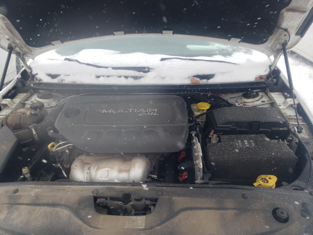Photo 7 from auction – 2015 CHRYSLER 200 with VIN 1C3CCCCB9FN550574