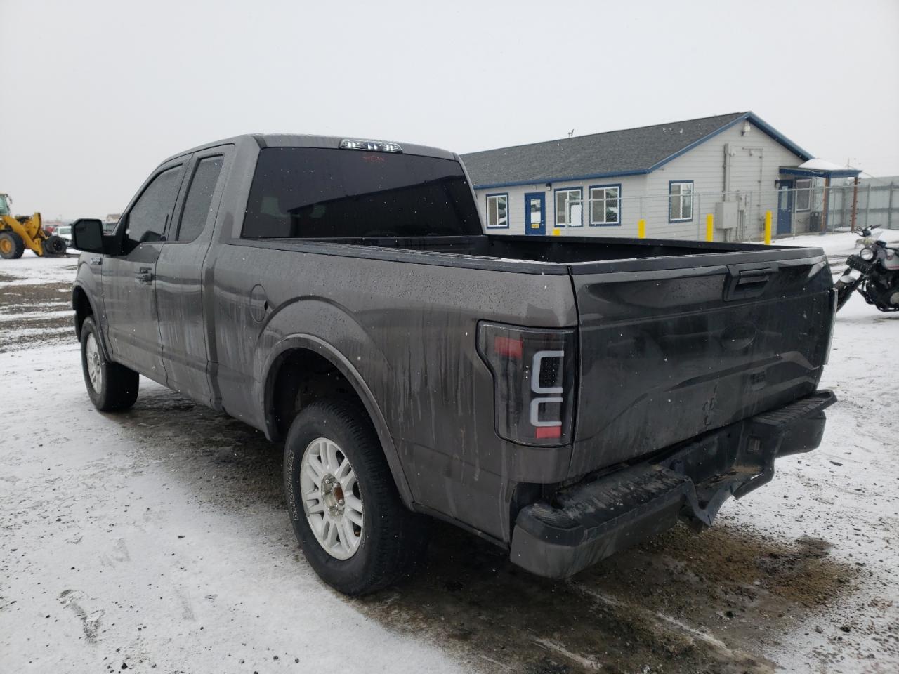Photo 3 from auction – 2015 FORD F150 SUPER with VIN 1FTEX1EP4FFB64418