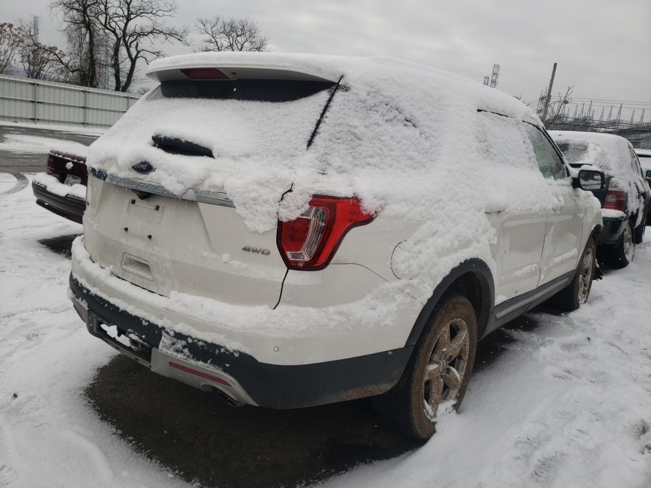 Photo 4 from auction – 2016 FORD EXPLORER X with VIN 1FM5K8D80GGC56103