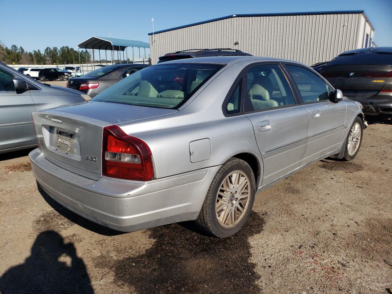 Photo 4 from auction – 2003 VOLVO S80 with VIN YV1TS92D031297419