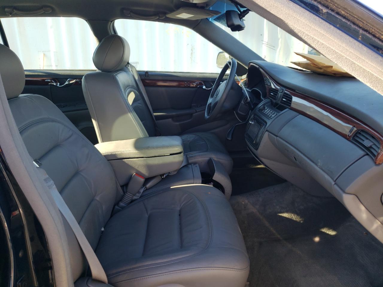 Photo 5 from auction – 2002 CADILLAC DEVILLE with VIN 1G6KD54Y72U159266