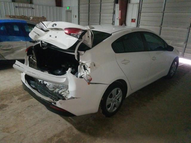 Photo 4 from auction – 2017 KIA FORTE LX with VIN 3KPFK4A74HE049194