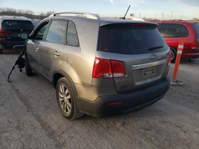 Photo 3 from auction – 2011 KIA SORENTO EX with VIN 5XYKU4A20BG034182
