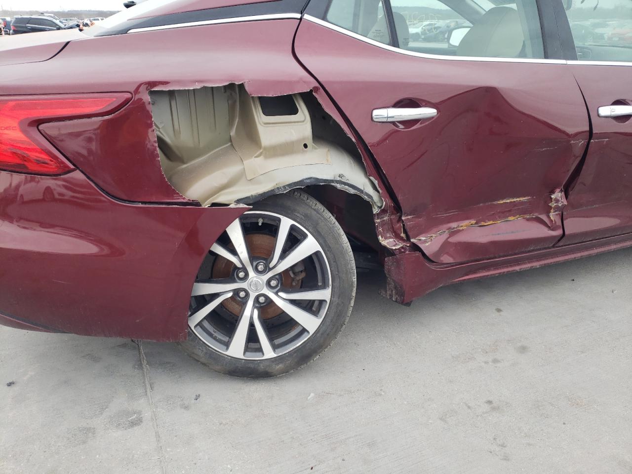 Photo 9 from auction – 2017 NISSAN MAXIMA 3.5 with VIN 1N4AA6AP4HC386275