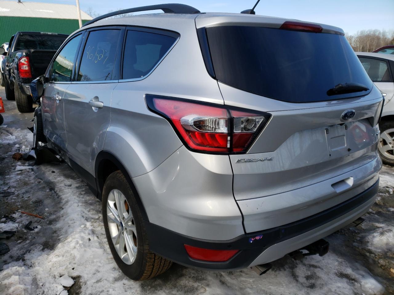 Photo 3 from auction – 2017 FORD ESCAPE SE with VIN 1FMCU0GDXHUE65072