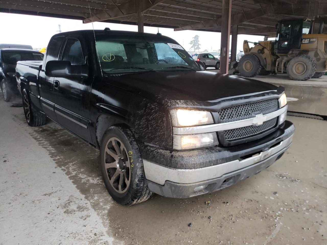 CHEVROLET SILVERADO 2004 with VIN 1GCEC19T04Z146688 - Photo from auction