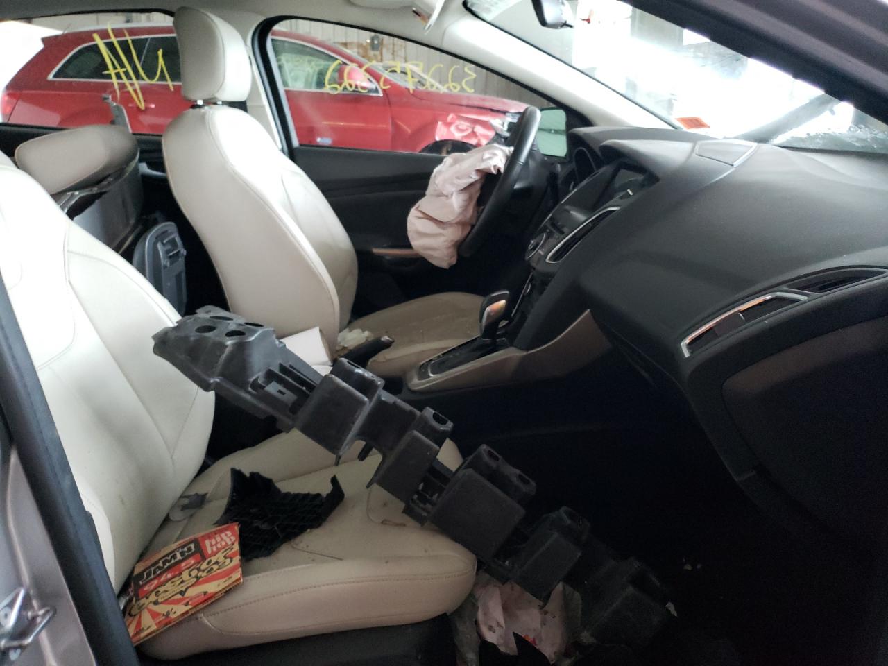 Photo 5 from auction – 2017 FORD FOCUS TITA with VIN 1FADP3J2XHL287510