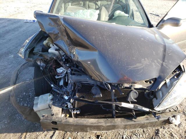 Photo 7 from auction – 2003 TOYOTA CAMRY LE with VIN 4T1BE32K13U754947
