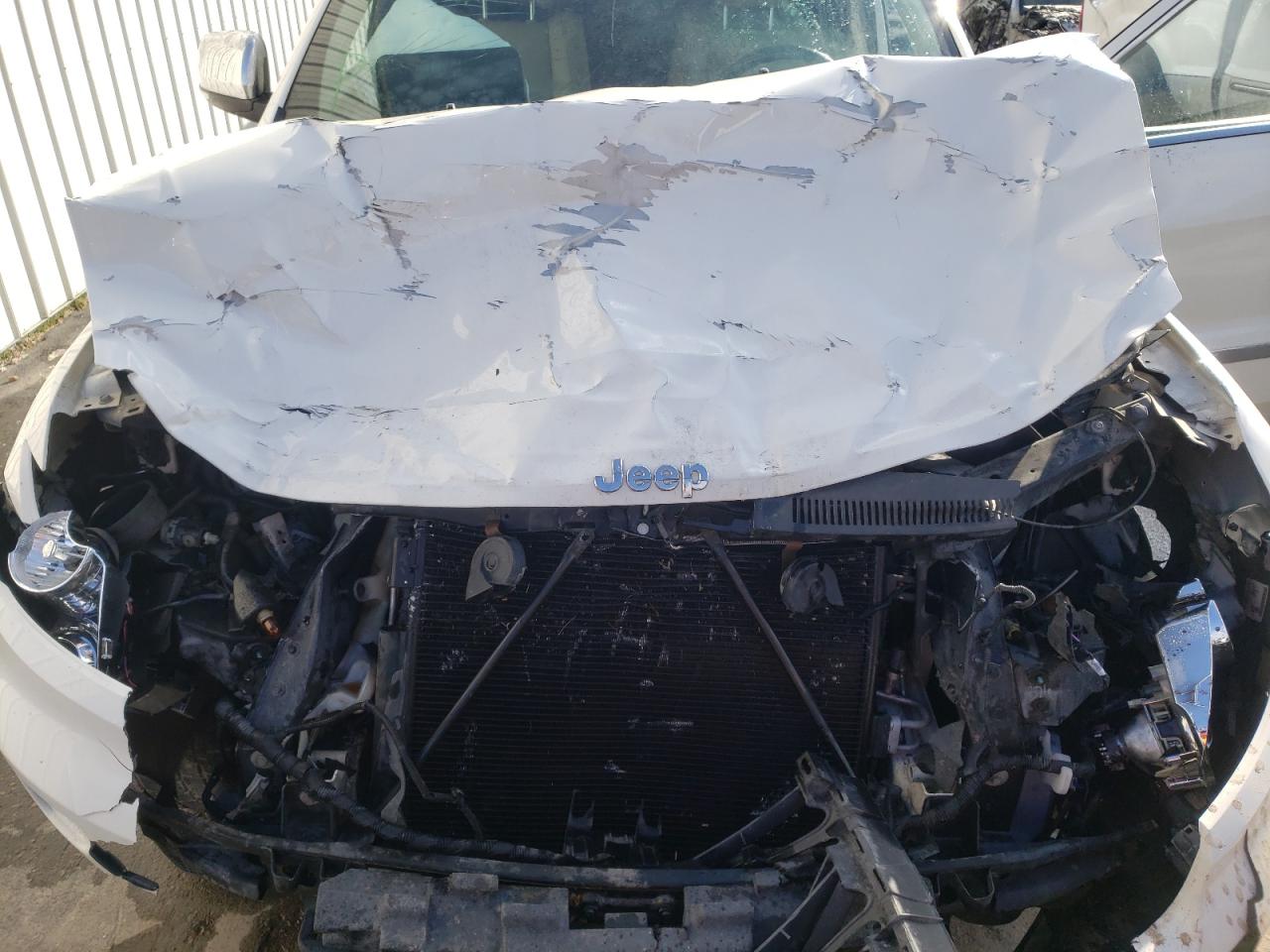 Photo 7 from auction – 2011 JEEP GRAND CHER with VIN 1J4RR5GT3BC571424