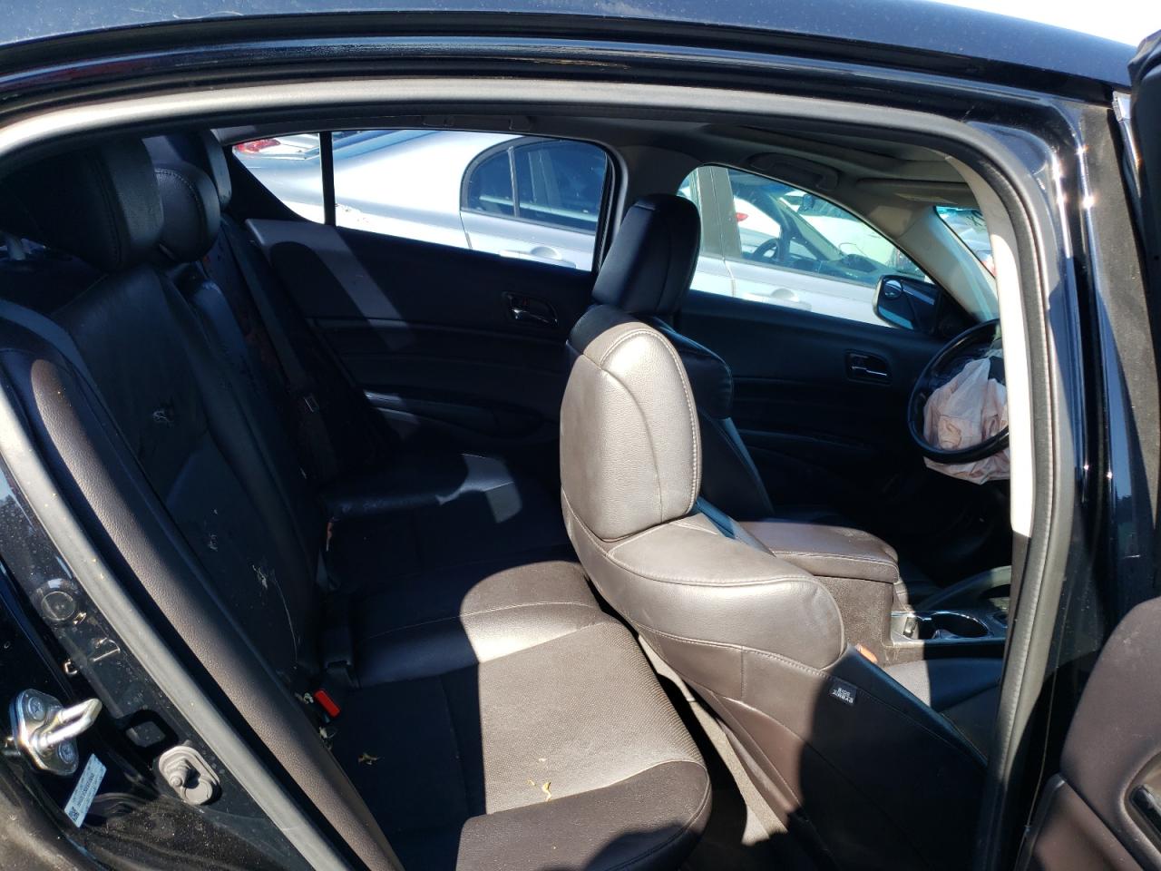 Photo 6 from auction – 2014 ACURA ILX 20 with VIN 19VDE1F35EE015093