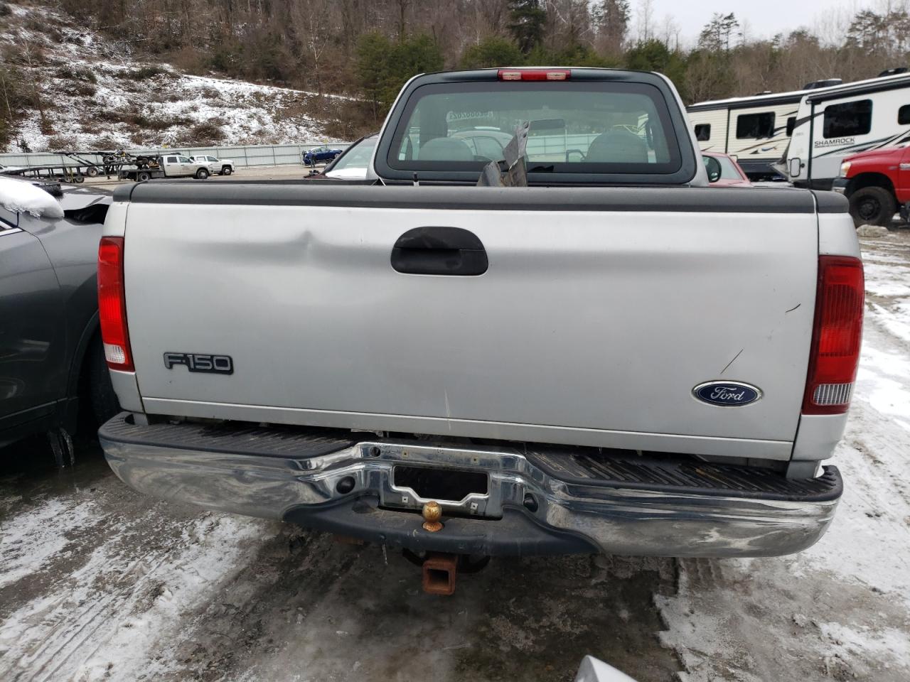 Photo 6 from auction – 2003 FORD F150 with VIN 2FTRF17243CA67779