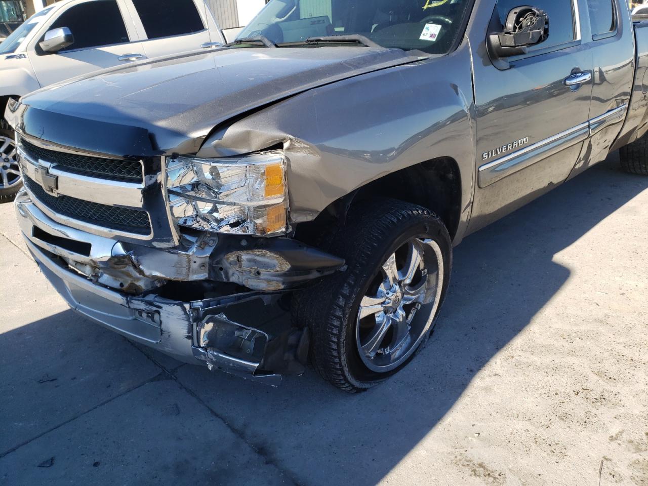 Photo 9 from auction – 2012 CHEVROLET SILVERADO with VIN 1GCRCSE01CZ238488