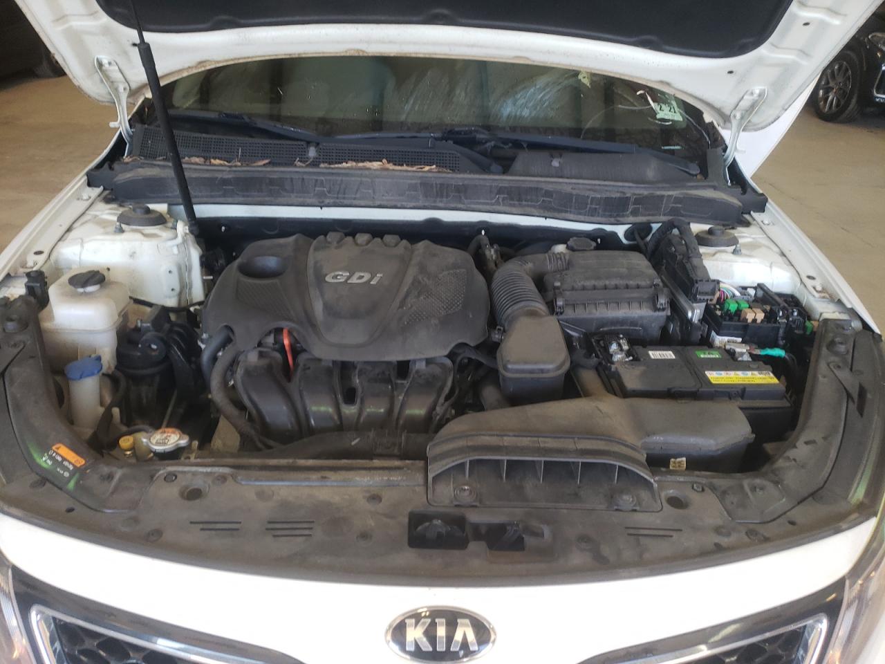 Photo 7 from auction – 2015 KIA OPTIMA LX with VIN KNAGM4A73F5617410