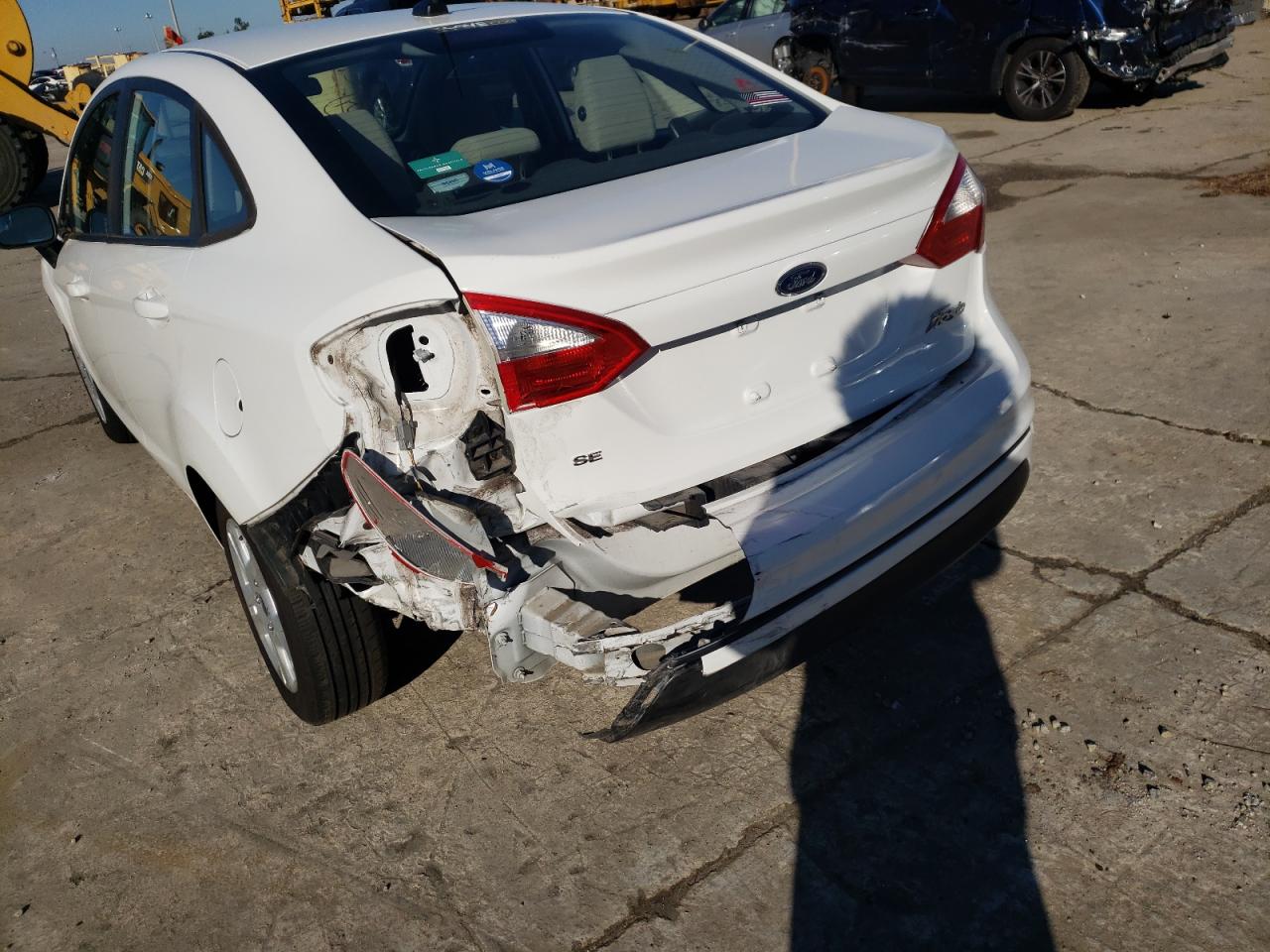Photo 9 from auction – 2014 FORD FIESTA SE with VIN 3FADP4BJ8EM206994