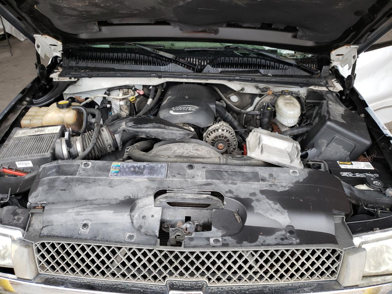 Photo 7 from auction – 2003 CHEVROLET SILVERADO with VIN 2GCEC19T031179472