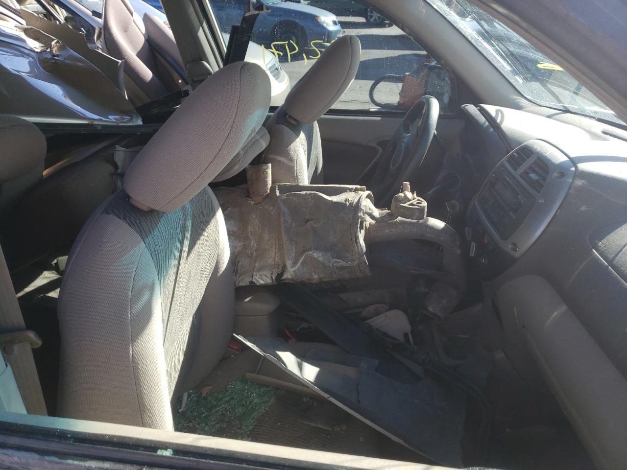 Photo 5 from auction – 2003 TOYOTA RAV4 with VIN JTEGH20V730096496