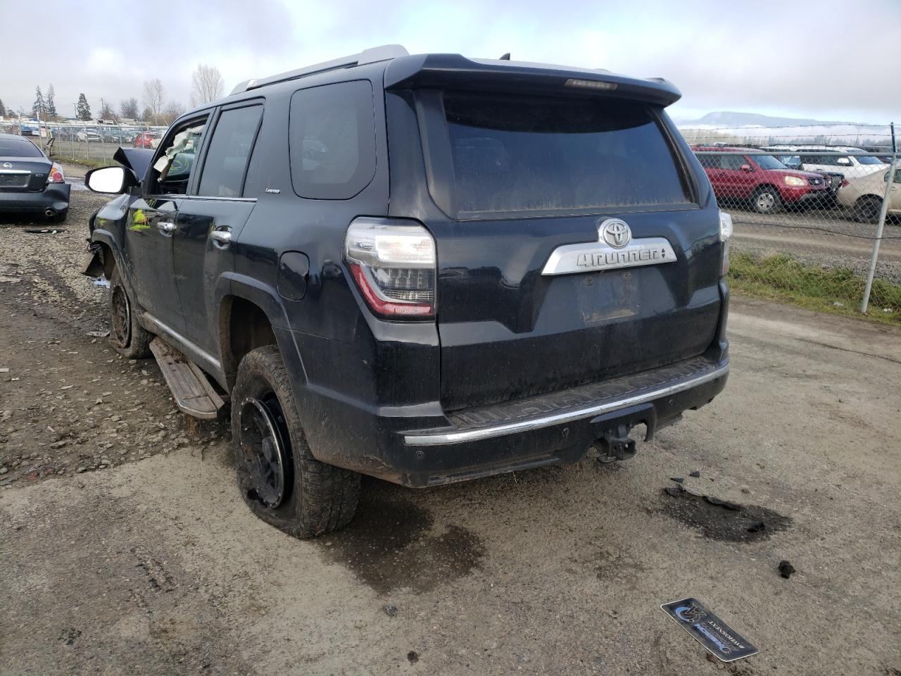 Photo 3 from auction – 2014 TOYOTA 4RUNNER SR with VIN JTEBU5JR1E5181851