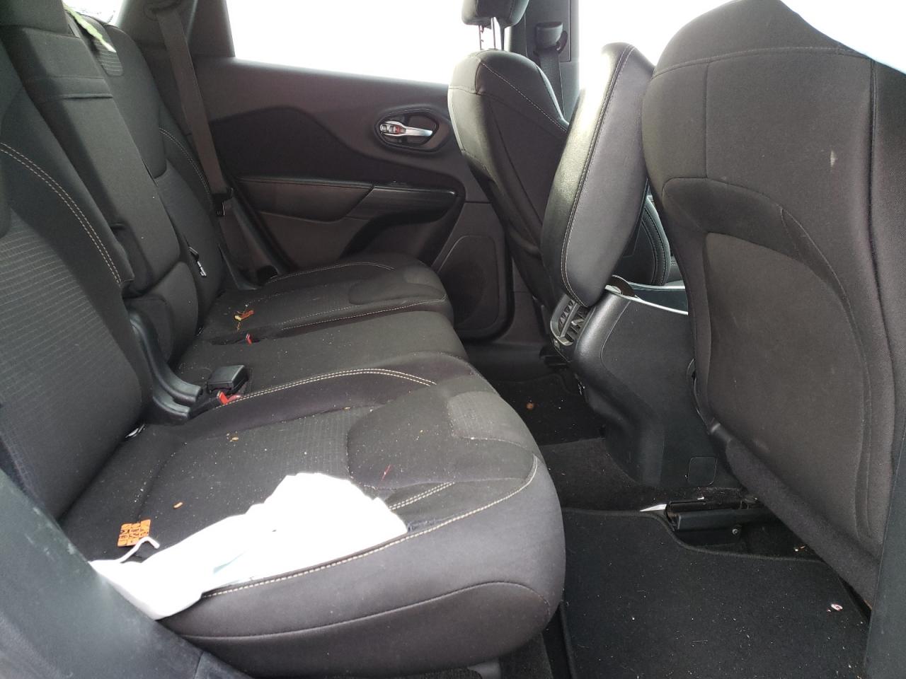Photo 6 from auction – 2015 JEEP CHEROKEE L with VIN 1C4PJMCS6FW746104