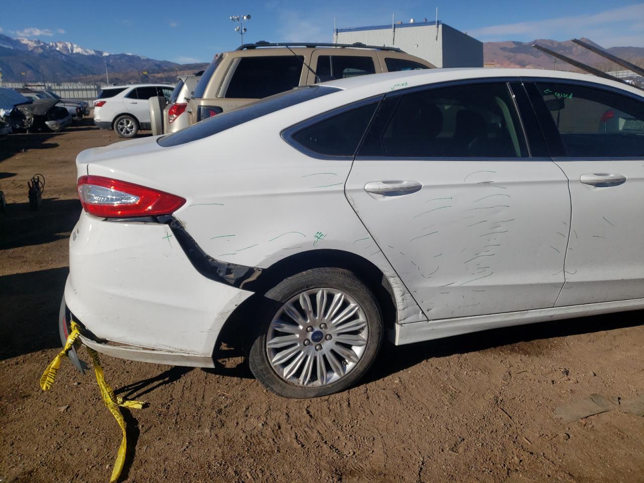 Photo 9 from auction – 2016 FORD FUSION SE with VIN 3FA6P0LU4GR251480