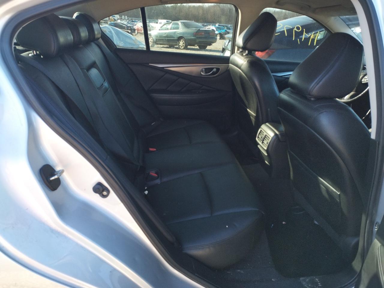 Photo 6 from auction – 2014 INFINITI Q50 BASE with VIN JN1BV7AR3EM700887