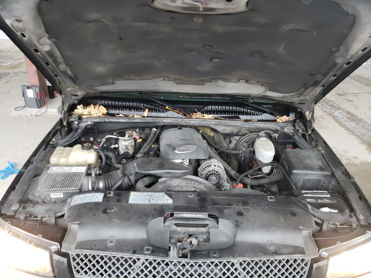 Photo 7 from auction – 2004 CHEVROLET SILVERADO with VIN 1GCEC19T04Z146688