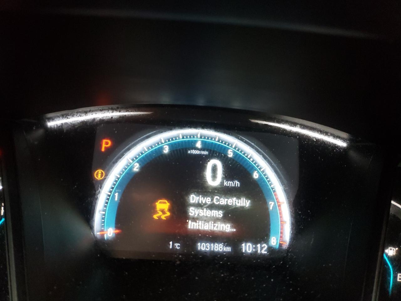 Photo 8 from auction – 2018 HONDA CIVIC LX with VIN 2HGFC2F50JH023907