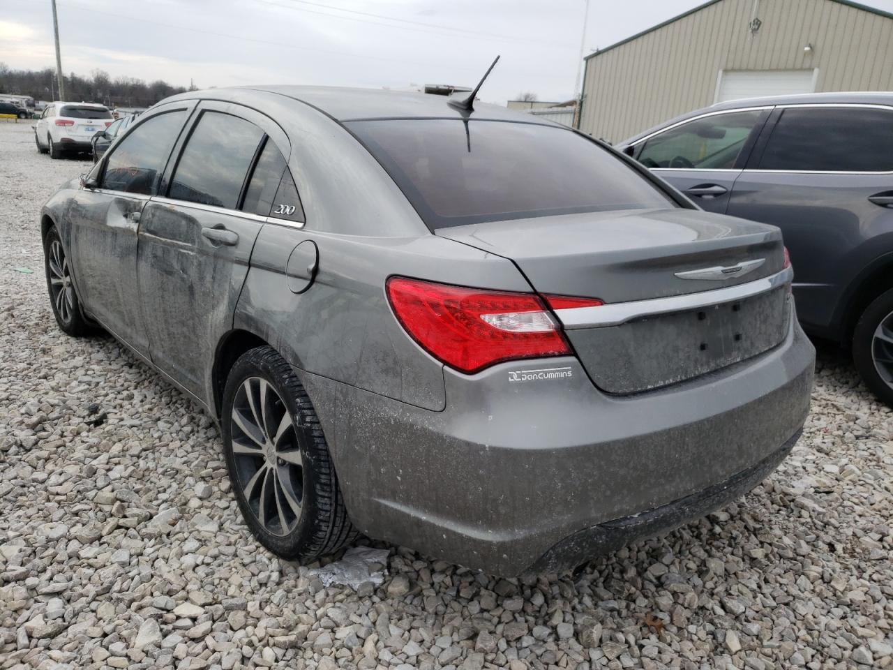 Photo 3 from auction – 2013 CHRYSLER 200 TOURIN with VIN 1C3CCBBG7DN723254