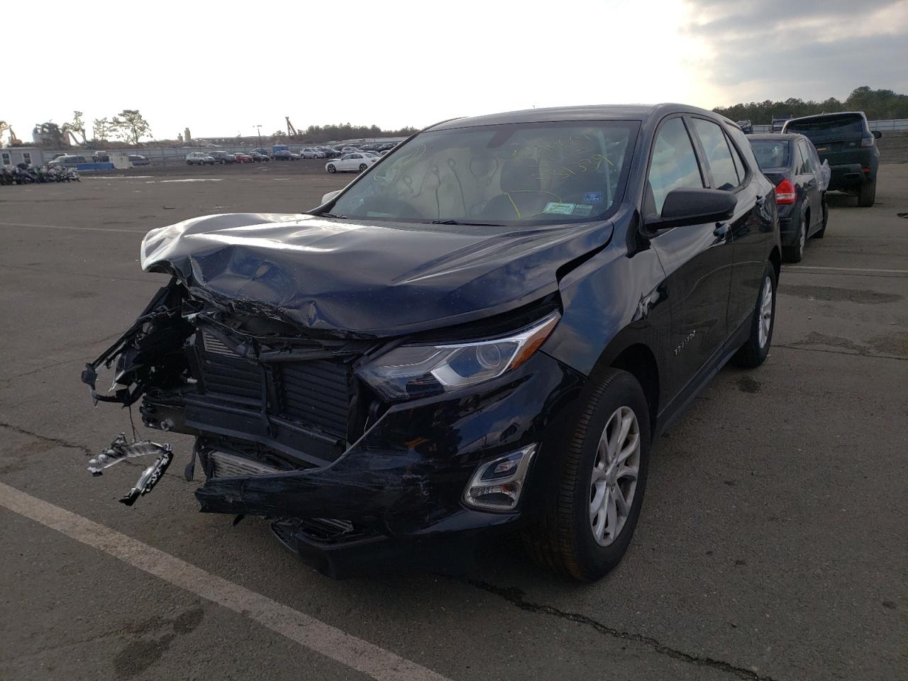 Photo 2 from auction – 2018 CHEVROLET EQUINOX LS with VIN 2GNAXHEV0J6331339