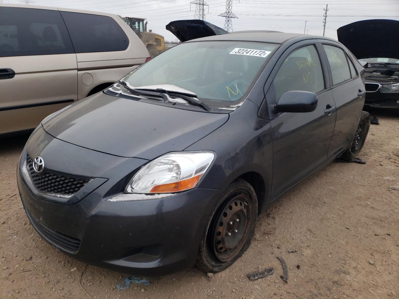 Photo 2 from auction – 2011 TOYOTA YARIS with VIN JTDBT4K39B1406239