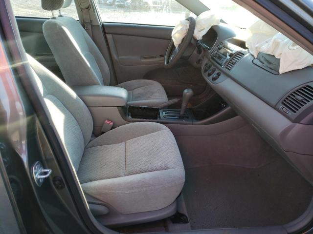 Photo 5 from auction – 2003 TOYOTA CAMRY LE with VIN 4T1BE32K13U754947