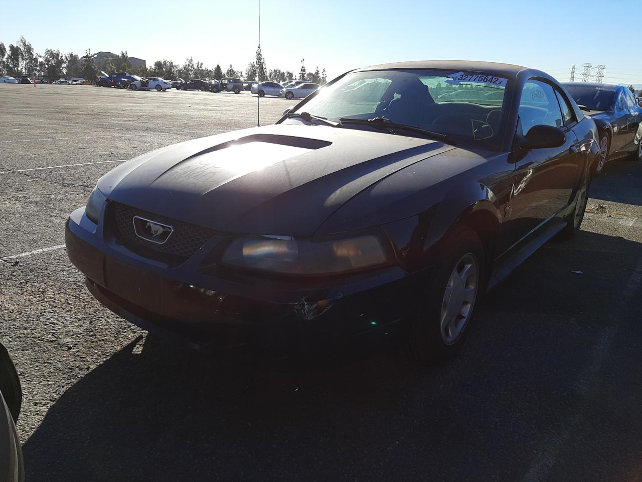 Photo 2 from auction – 2001 FORD MUSTANG with VIN 1FAFP40411F247130