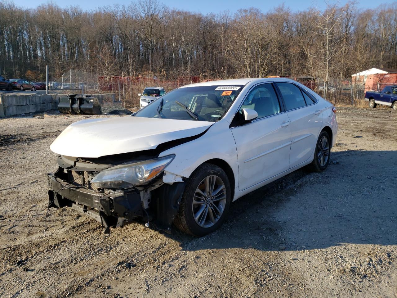 Photo 2 from auction – 2016 TOYOTA CAMRY LE with VIN 4T1BF1FK5GU228905