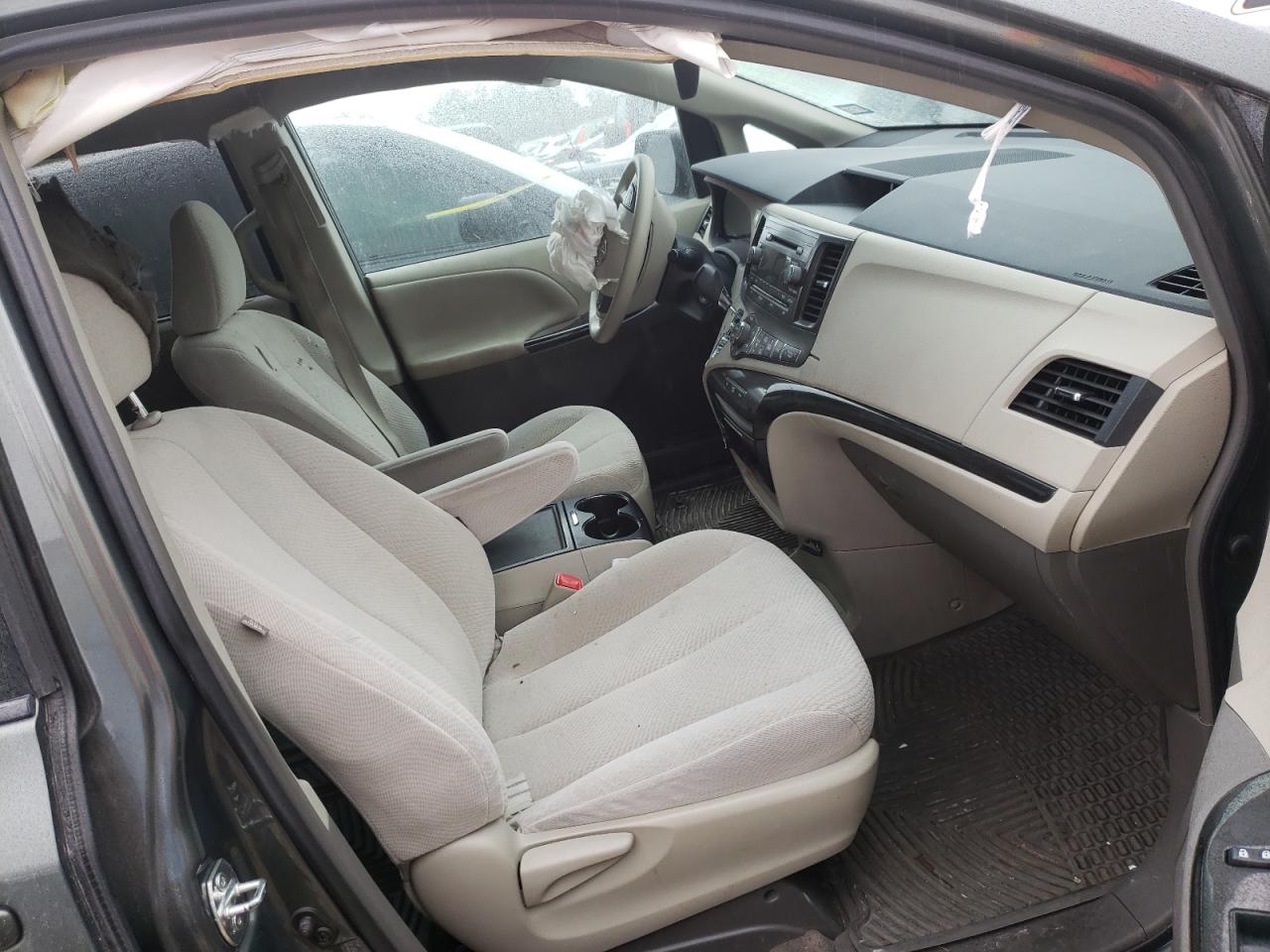 Photo 5 from auction – 2014 TOYOTA SIENNA LE with VIN 5TDKK3DC5ES444505
