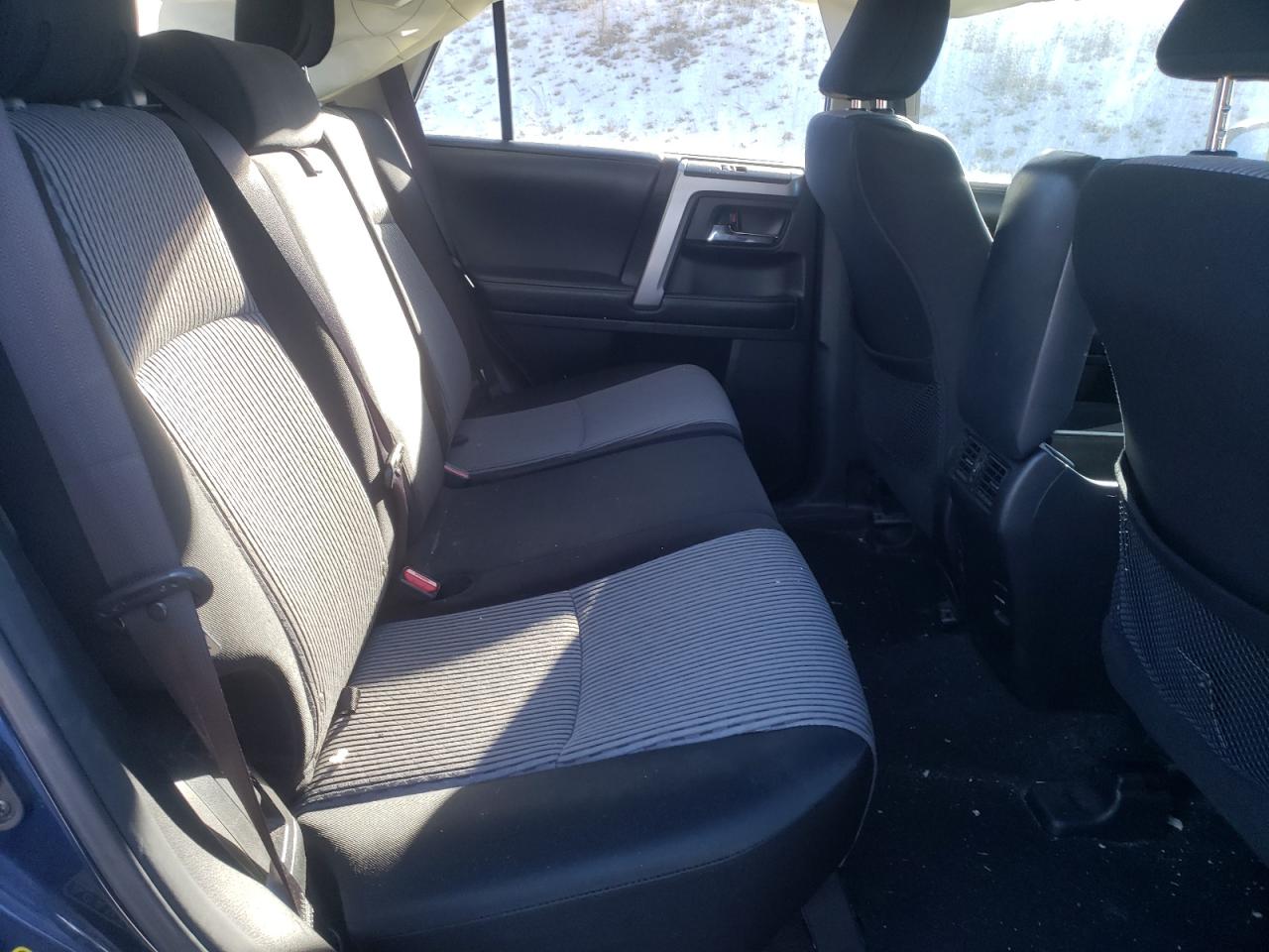 Photo 6 from auction – 2014 TOYOTA 4RUNNER SR with VIN JTEBU5JR0E5166306