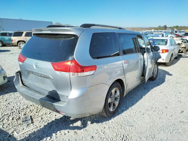 Photo 4 from auction – 2012 TOYOTA SIENNA LE with VIN 5TDKK3DC4CS239867