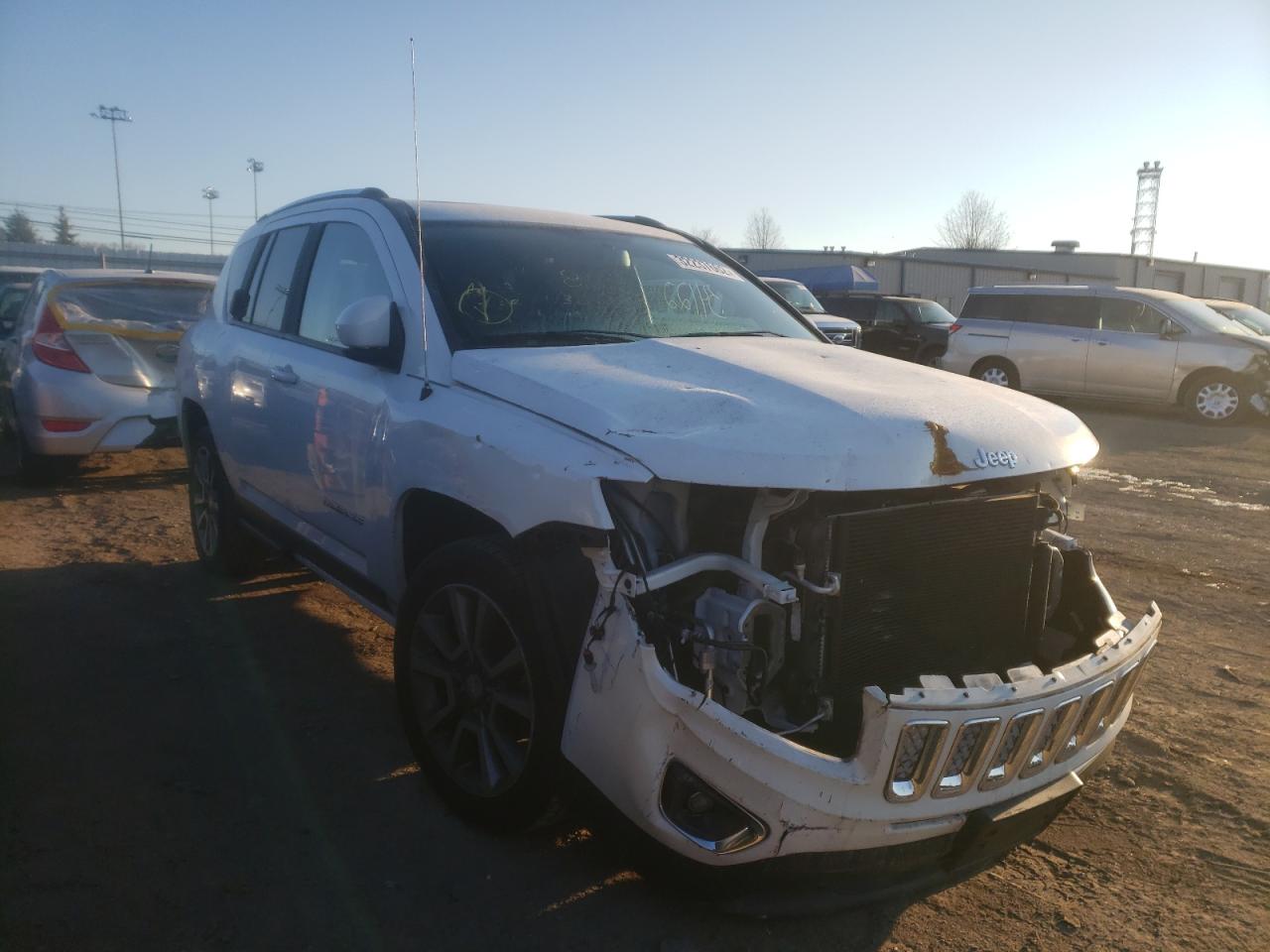 JEEP COMPASS LA 2016 with VIN 1C4NJCEA5GD536161 - Photo from auction