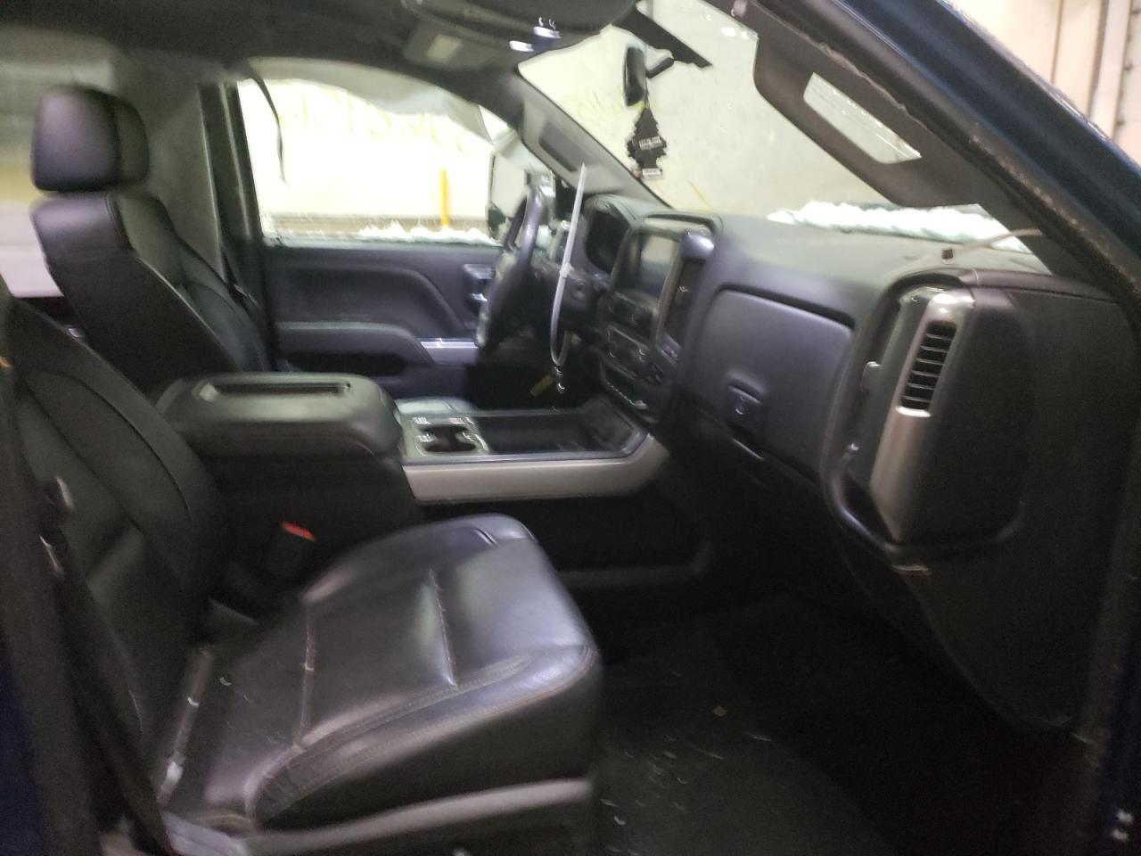 Photo 5 from auction – 2018 CHEVROLET SILVERADO with VIN 1GC1KWEY1JF100896